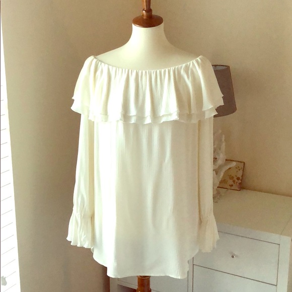 Soft Surroundings Tops - \Soft Surroundings\• NWT Rosarita Top